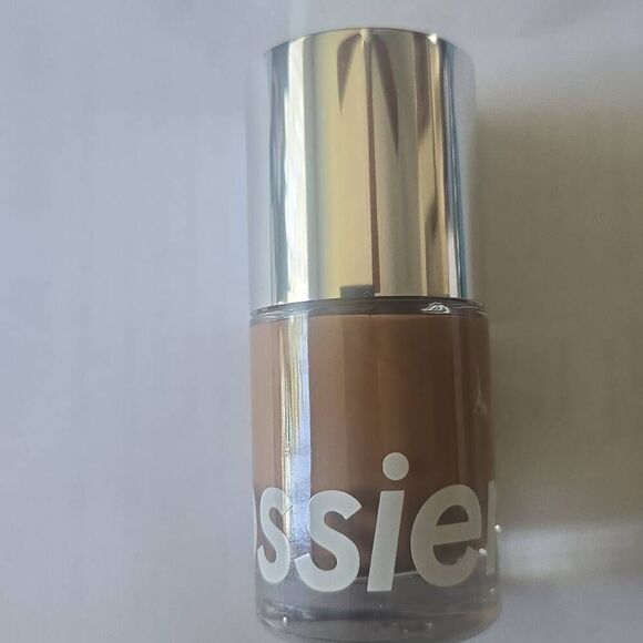 Glossier Stretch Fluid Foundation, Medium Deep 3, NIB, 1fl oz. - Picture 5 of 6